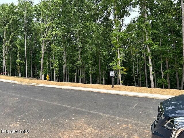 1st image of 121 Cherry Tree Ln