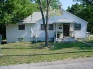 225 Mosley Ave, Saint Clair, MO 63077