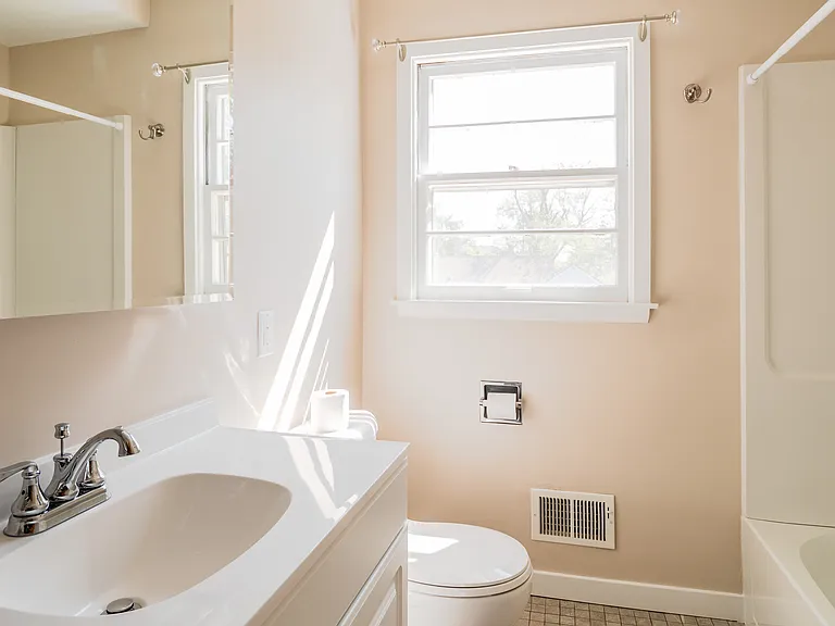 2750 Dalewood Ave SE — Photo 12