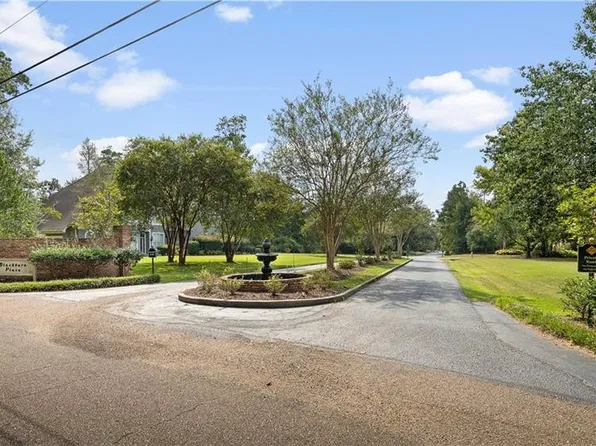 104 Blackburn Pl, Covington, LA 70433