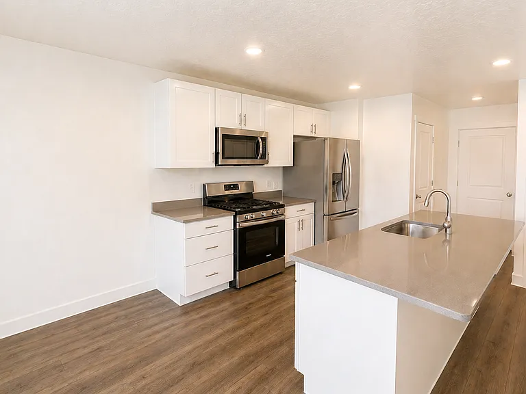 983 W Fox Run Ave — Photo 6