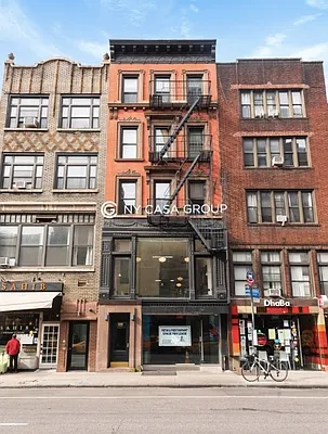 Rented by NY Casa Group | media 17