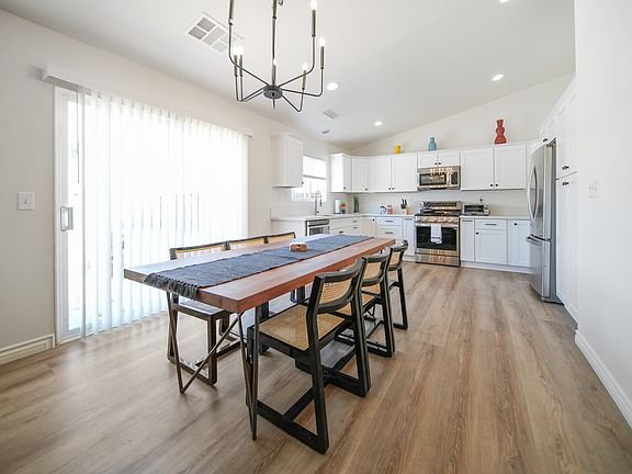 5th image of 83198 El Greco Ave