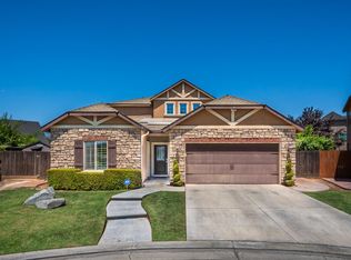 6840 W Lucas Dr, Fresno, CA 93722