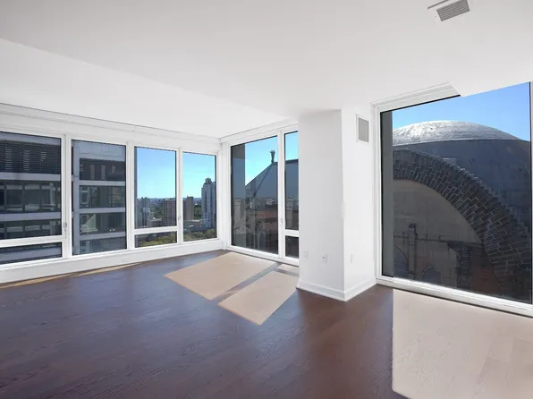 400 West 113th Street image 1 of 17