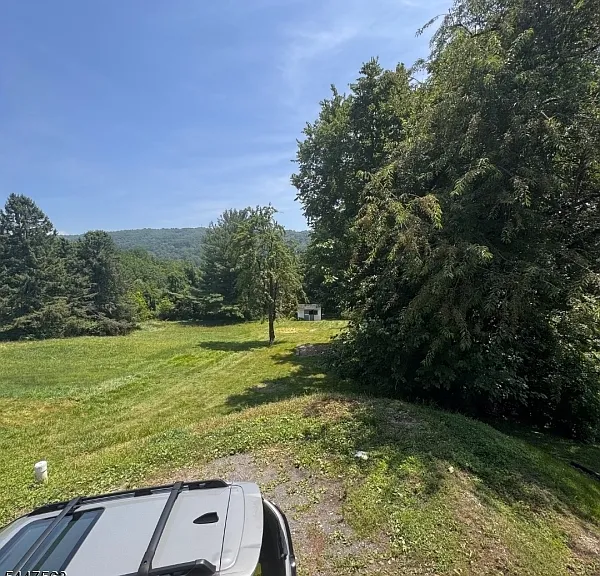 2350 Belvidere Rd — Photo 15