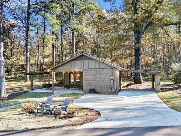 4500 Cabin Rd, Bessemer, AL 35022