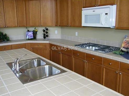 4th image of 4125 Hawks Glide Ave