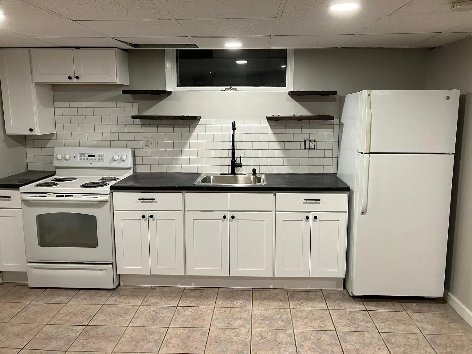 1 bed, 600 sqft, $1,400 — Photo 1