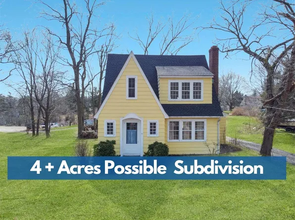 208 N Country Road, Port Jefferson, NY 11777