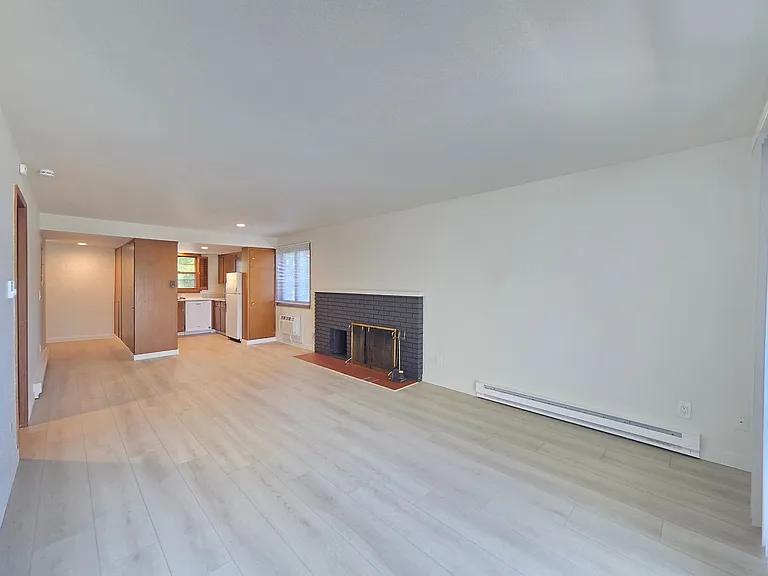 Lincoln Terrace — Photo 14