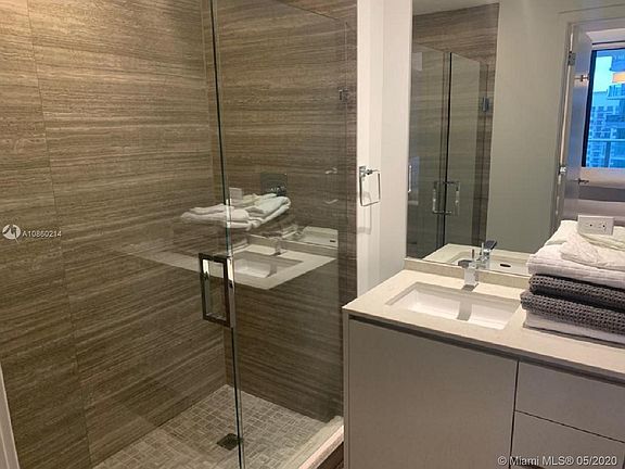 3rd image of 1010 Brickell Ave Unit 3409