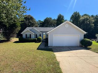 409 Lexington Park Dr, Lagrange, GA 30241