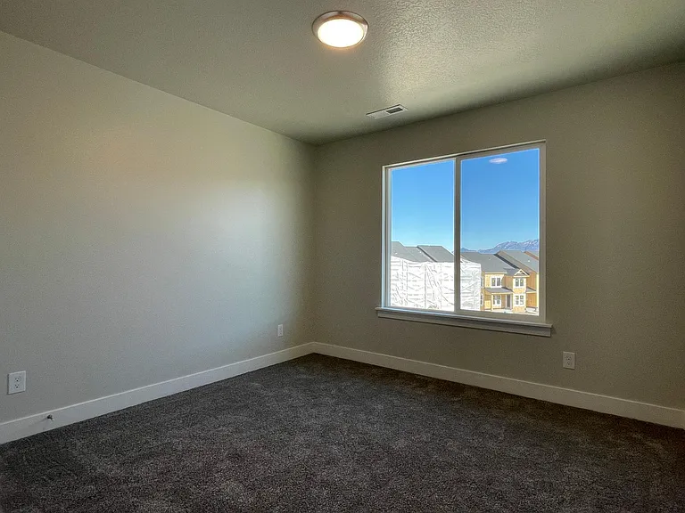 13953 Champlin Peak Dr — Photo 14