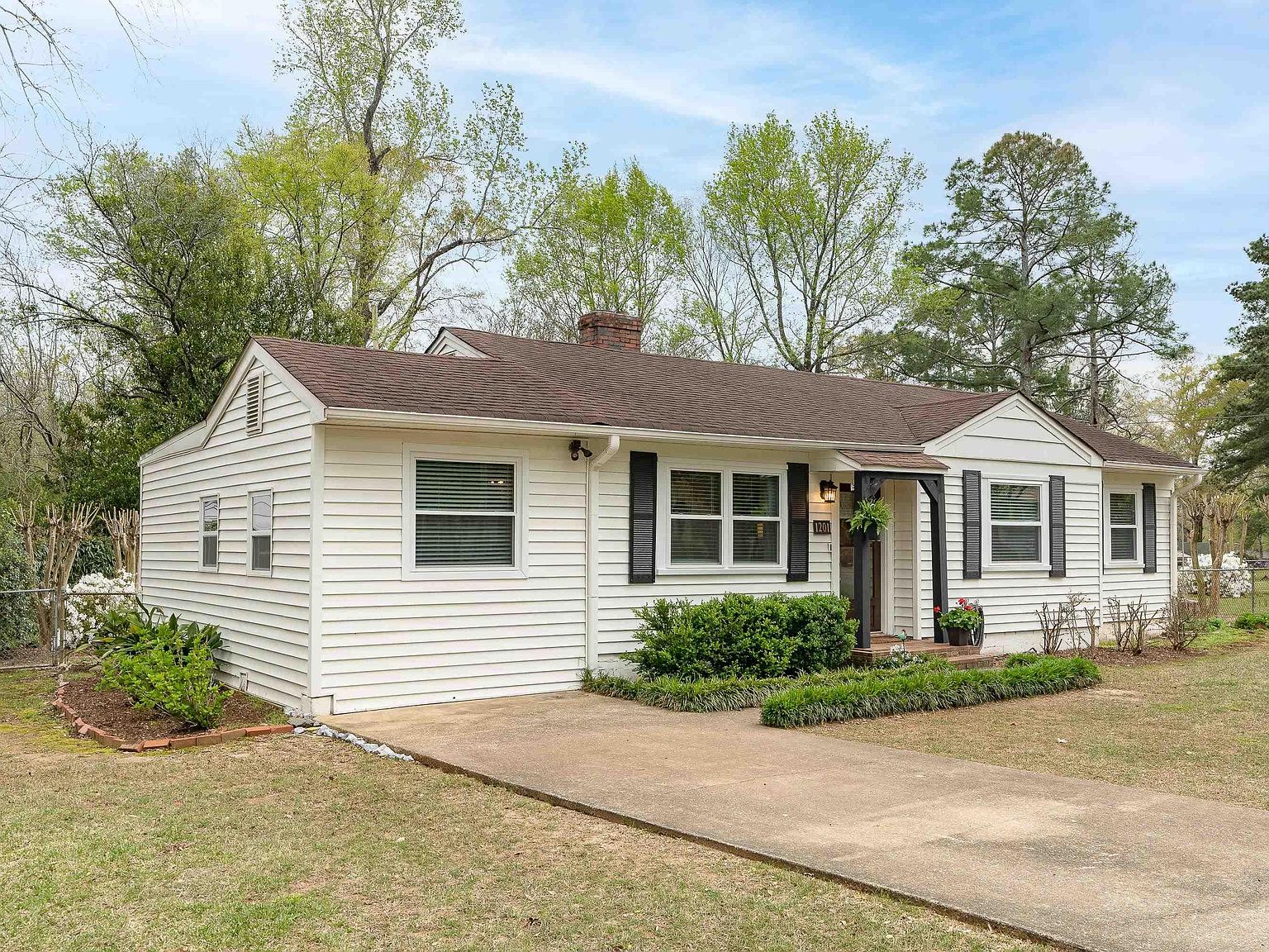 1201 Regal Ave, Birmingham, AL 35213 | Zillow