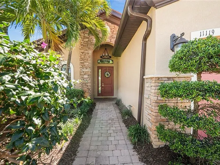 11119 Saint Roman Way — Photo 47