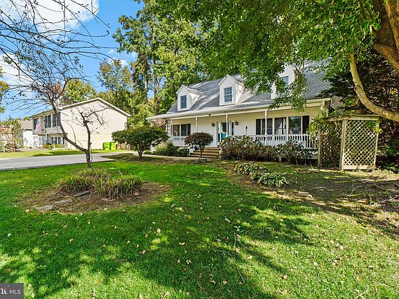 4th image of 811 Chesapeake Dr