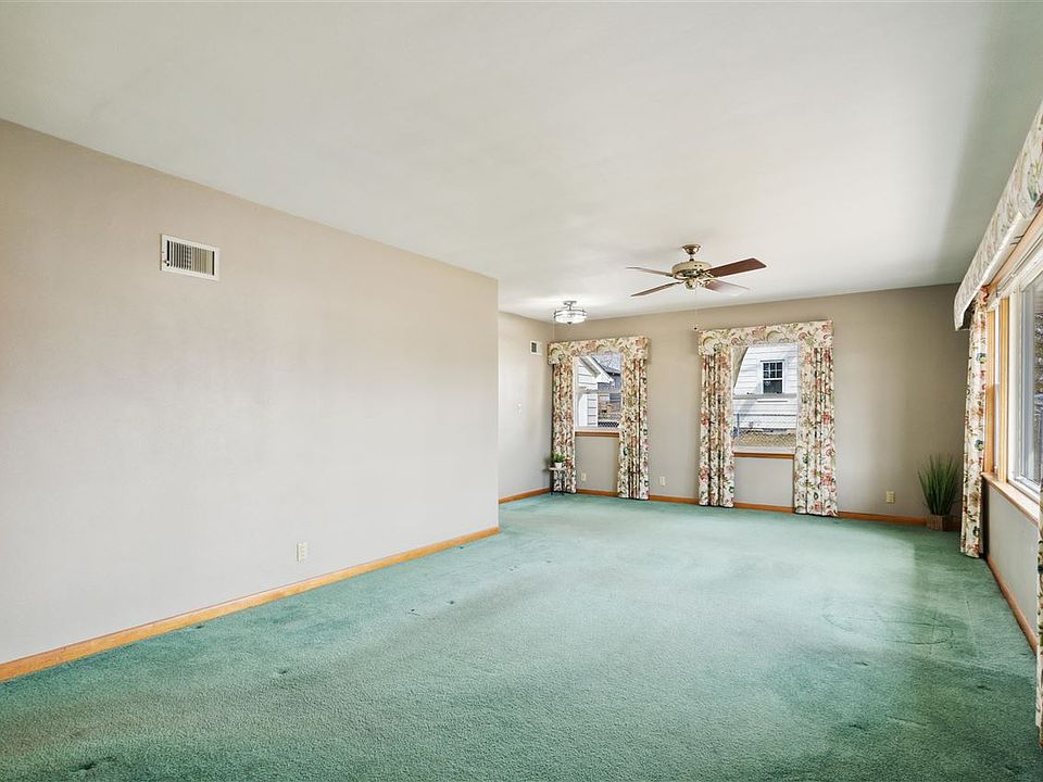 510 5th Ave, Coralville, IA 52241 Zillow