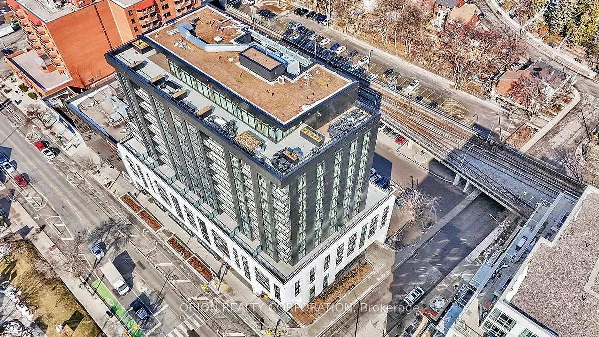Building Photo - 1660 Bloor St W #309