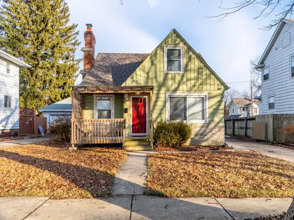 1634 Hinton Dr, Fort Wayne, IN 46808