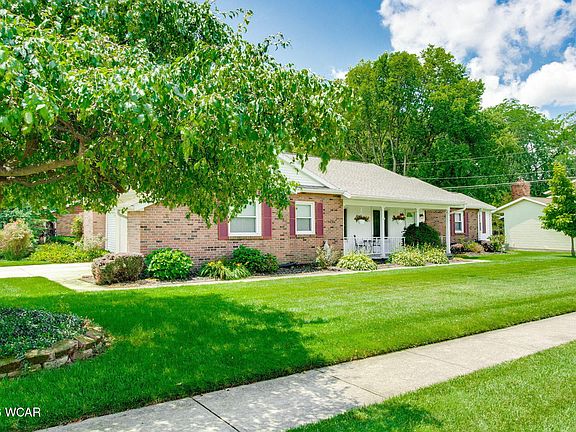 3rd image of 103 Foxfield Ct
