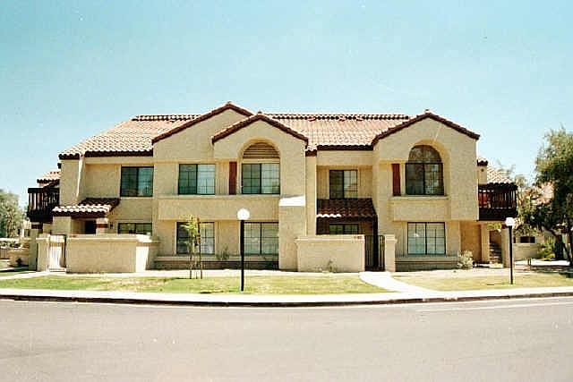 1st image of 925 N COLLEGE Avenue #111