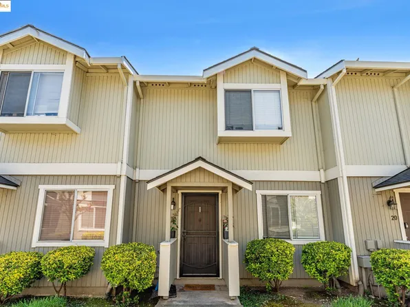 21564 Meekland Ave APT 19, Hayward, CA 94541