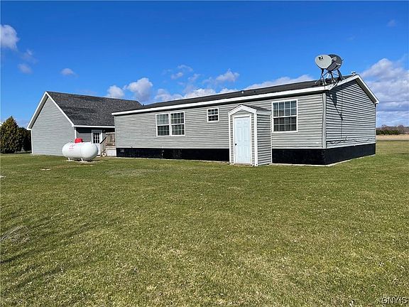 5th image of 7809 Martin Rd