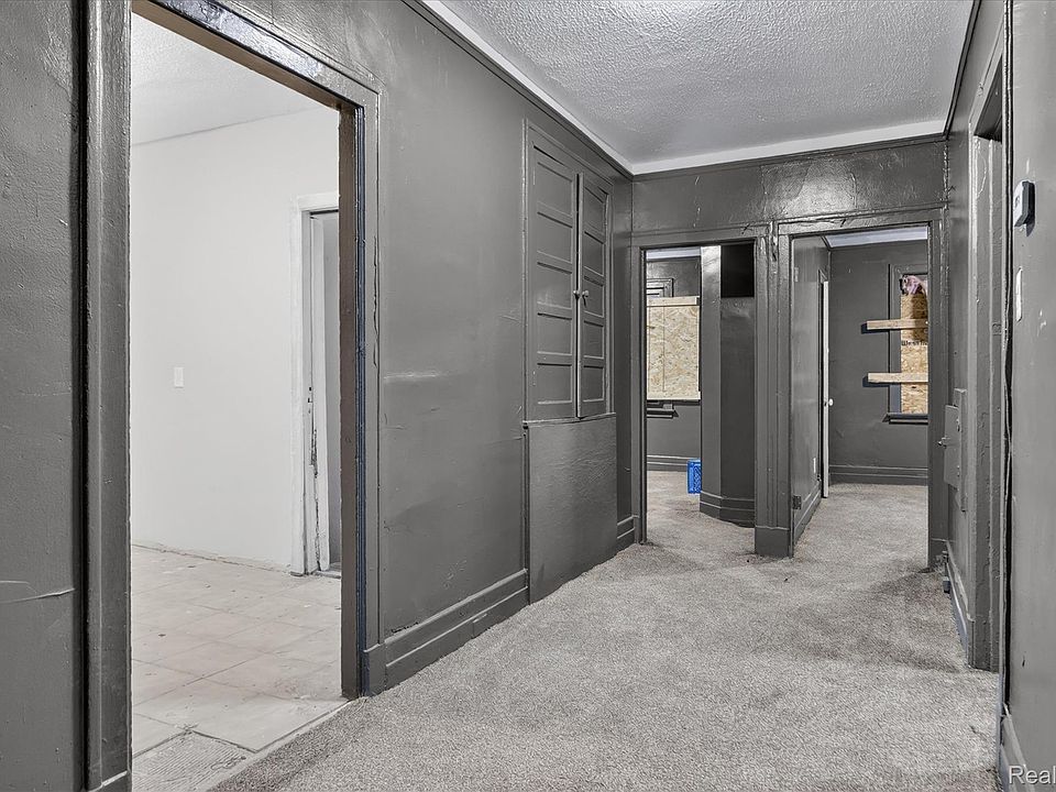 1725 Burlingame St, photo 14