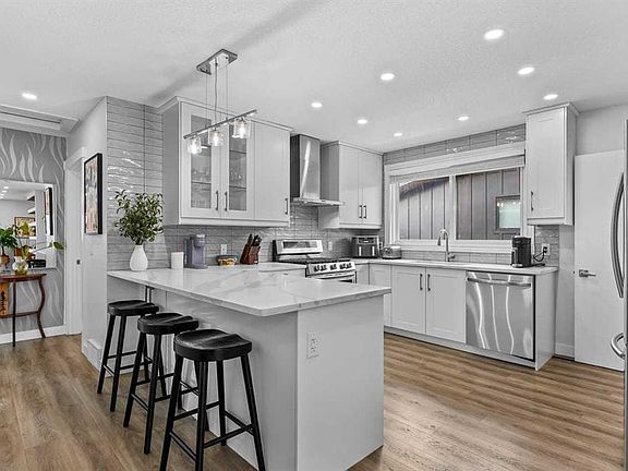 2nd image of 9963 E Wilde Rd SE