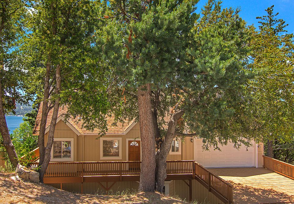1st image of 1013 Nadelhorn Dr