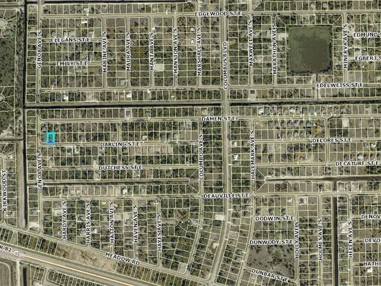 1111 Darling St E, Lehigh Acres, FL 33974