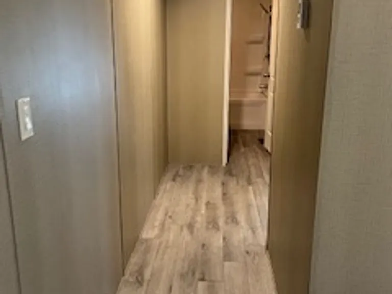 3900 Lenore Dr — Photo 10