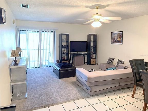 4th image of 5401 Britwell Ct Unit 5401