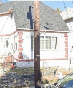 43 Kerlyn Ct, Elizabeth, NJ, 07202