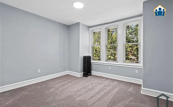 950 E Russell St — Photo 20