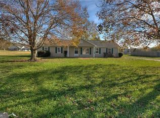 14 Fairfield Dr, Cartersville, GA 30120