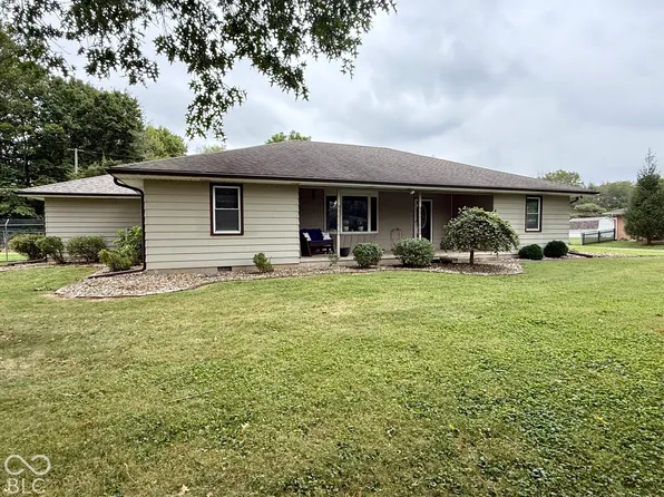 2344 W Del Mar Dr, Crawfordsville, IN 47933