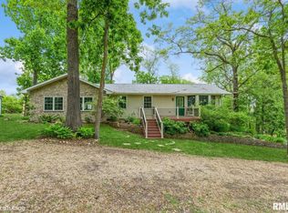 2761 110th Ave, Wheatland, IA 52777