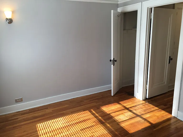 The Oakwood — Photo 101