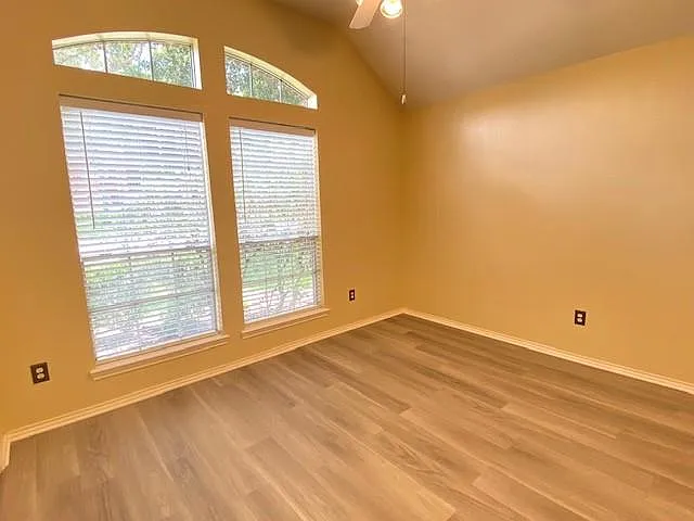 3814 Paigewood Dr — Photo 13