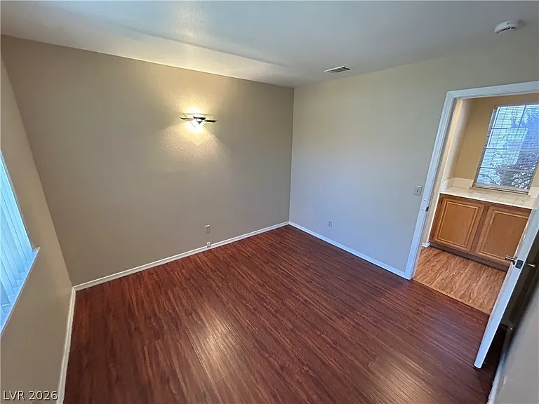 4552 Bradpoint Dr #0 — Photo 27