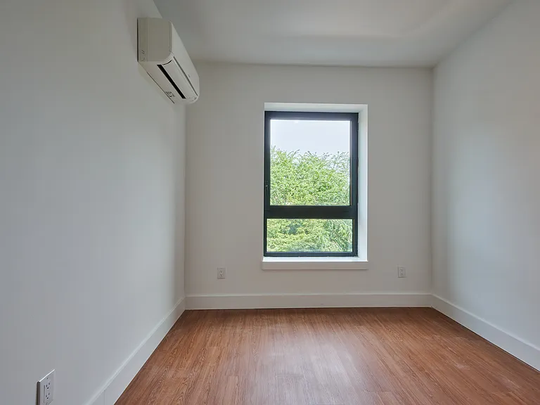 360 E 184th St #1B — Photo 8