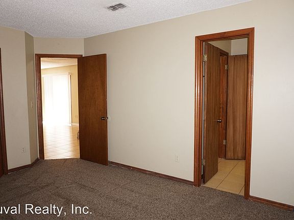 5th image of 5631 Marathon Pkwy