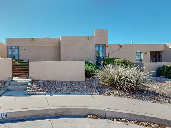 8304 Parrot Run Rd NE, Albuquerque, NM 87109