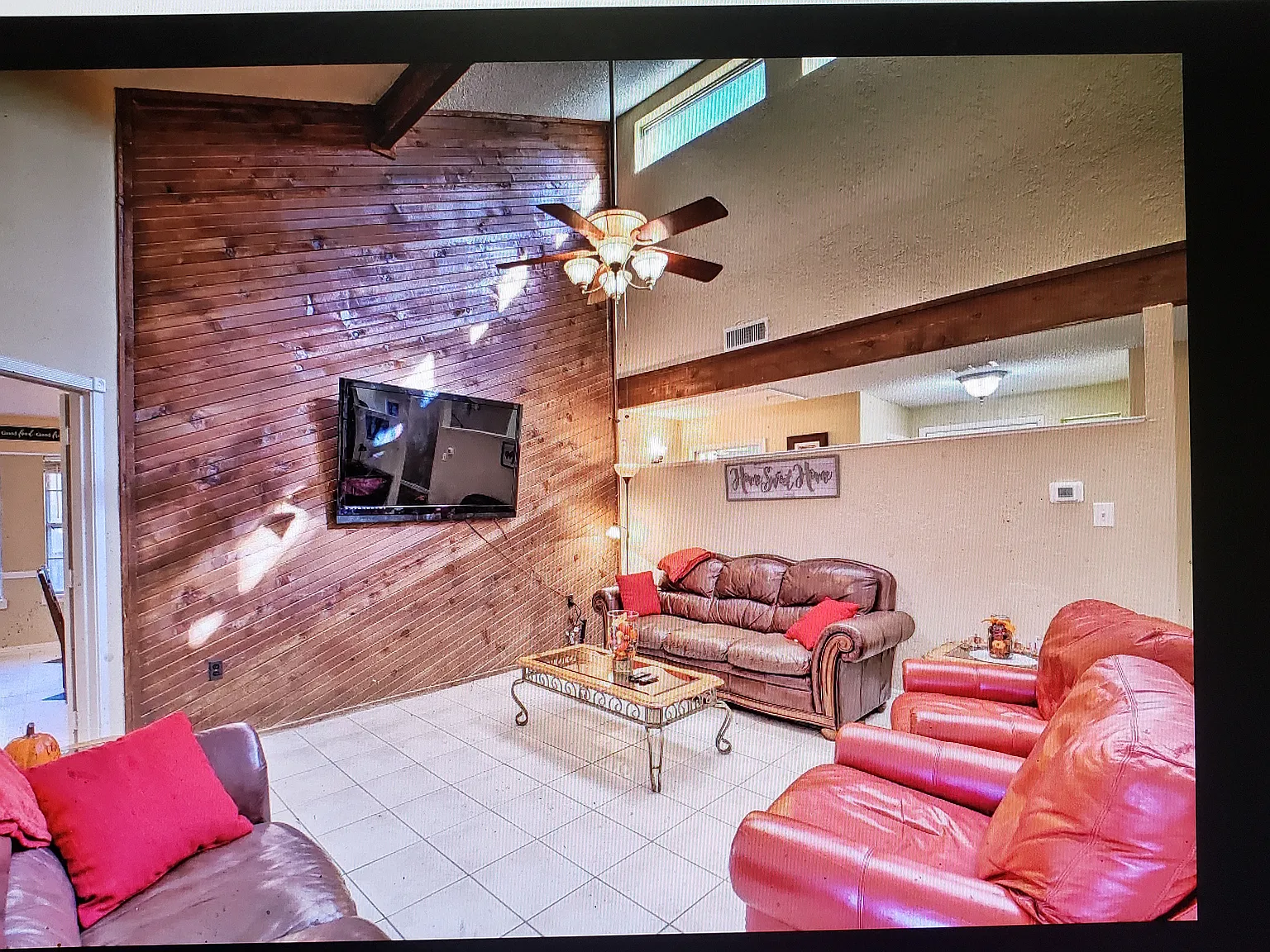 3 bed, $3,995 — Photo 2