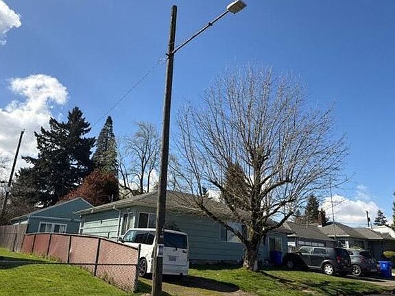 3rd image of 8338 NE Alberta St