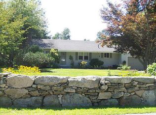 369 Stone Church Rd, Tiverton, RI 02878