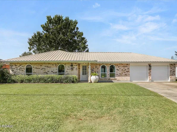 208 Santa Cruz Ct, Luling, LA 70070