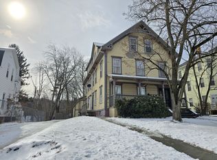 396 Chandler St APT 1, Worcester, MA 01602